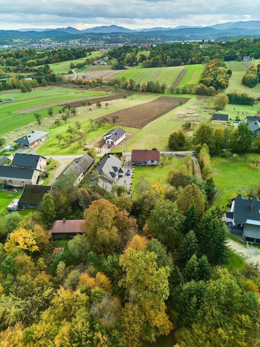 Działka  pokojowe na Sprzedaż