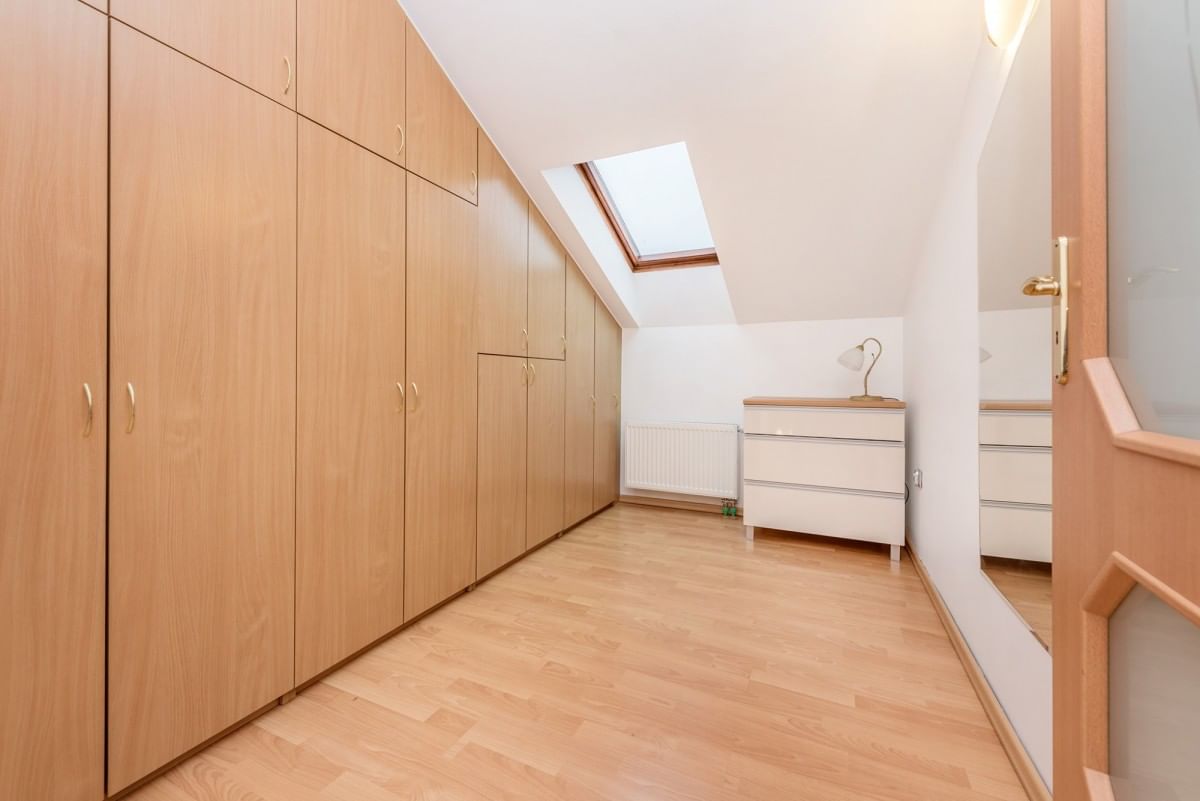 Dom 4 pokojowe na Wynajem