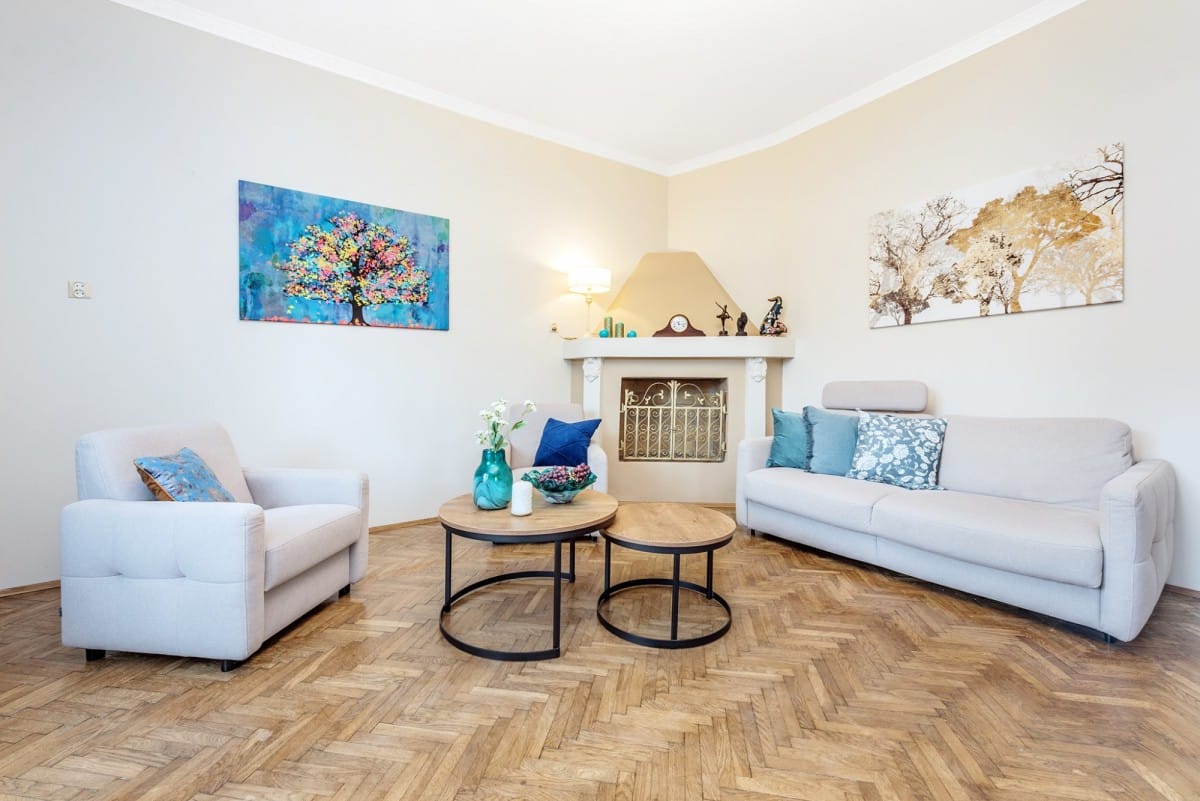 Dom 6 pokojowe na Sprzedaż