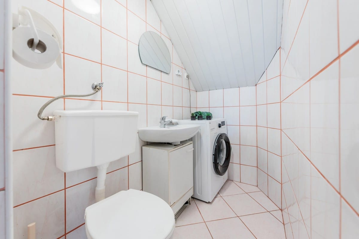 Dom 6 pokojowe na Sprzedaż