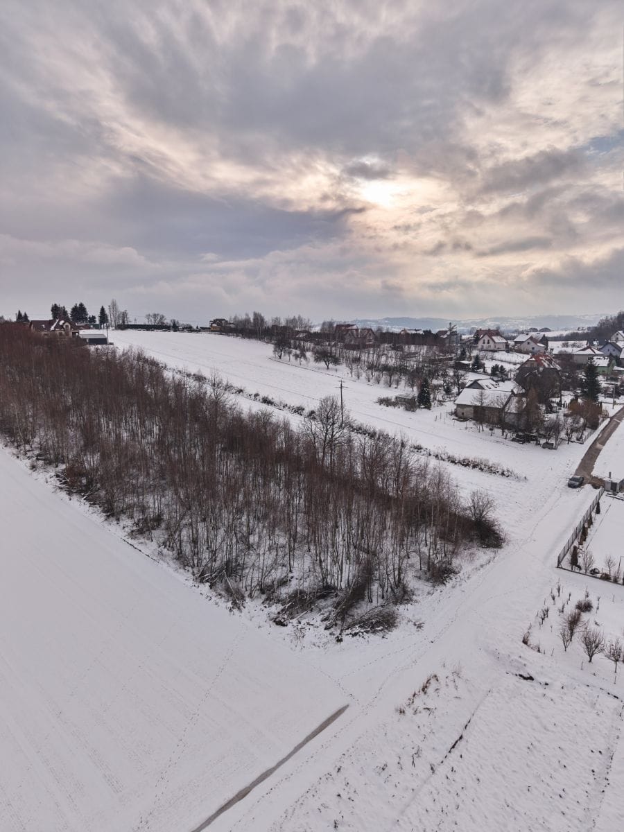 Działka  pokojowe na Sprzedaż
