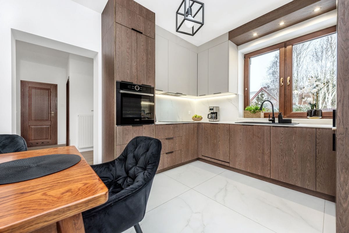 Dom 5 pokojowe na Sprzedaż