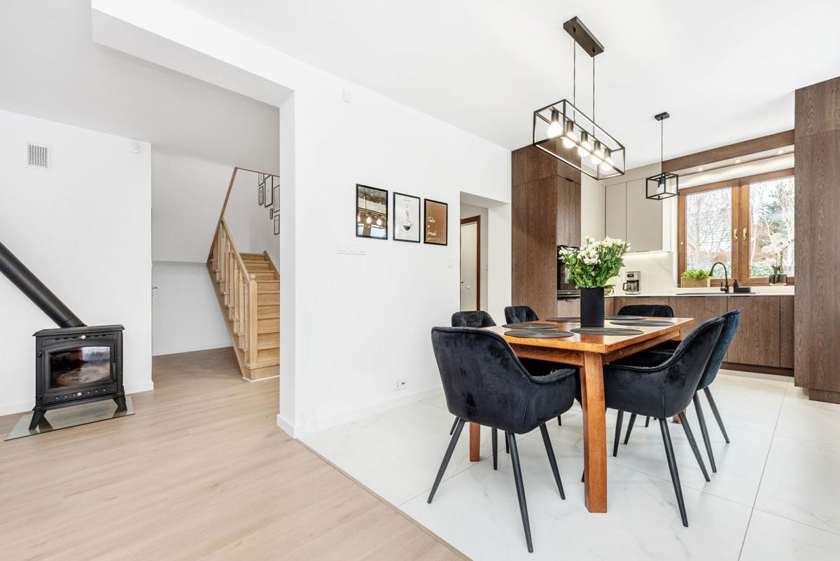 Dom 5 pokojowe na Sprzedaż