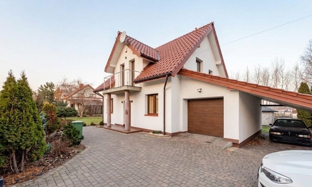 Dom 5 pokojowe na Sprzedaż