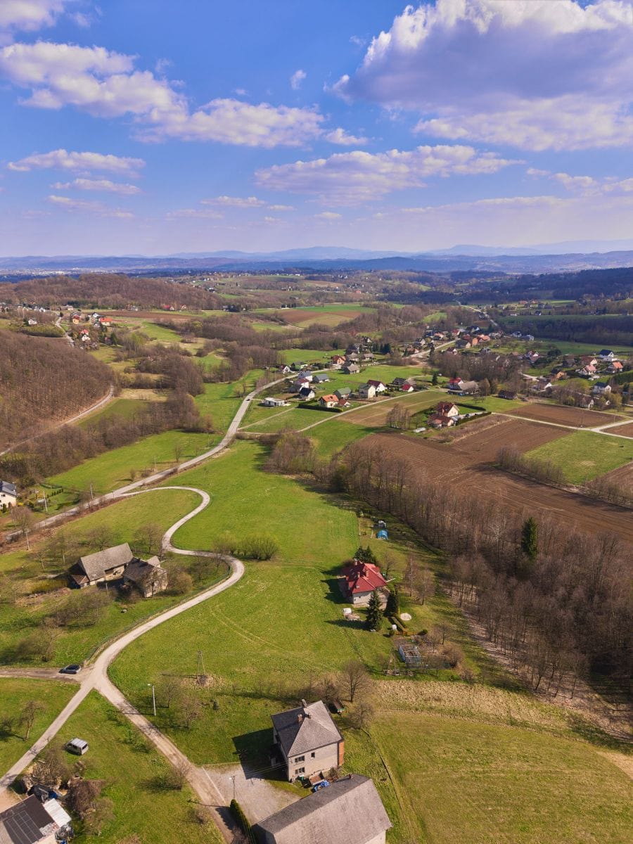 Działka  pokojowe na Sprzedaż
