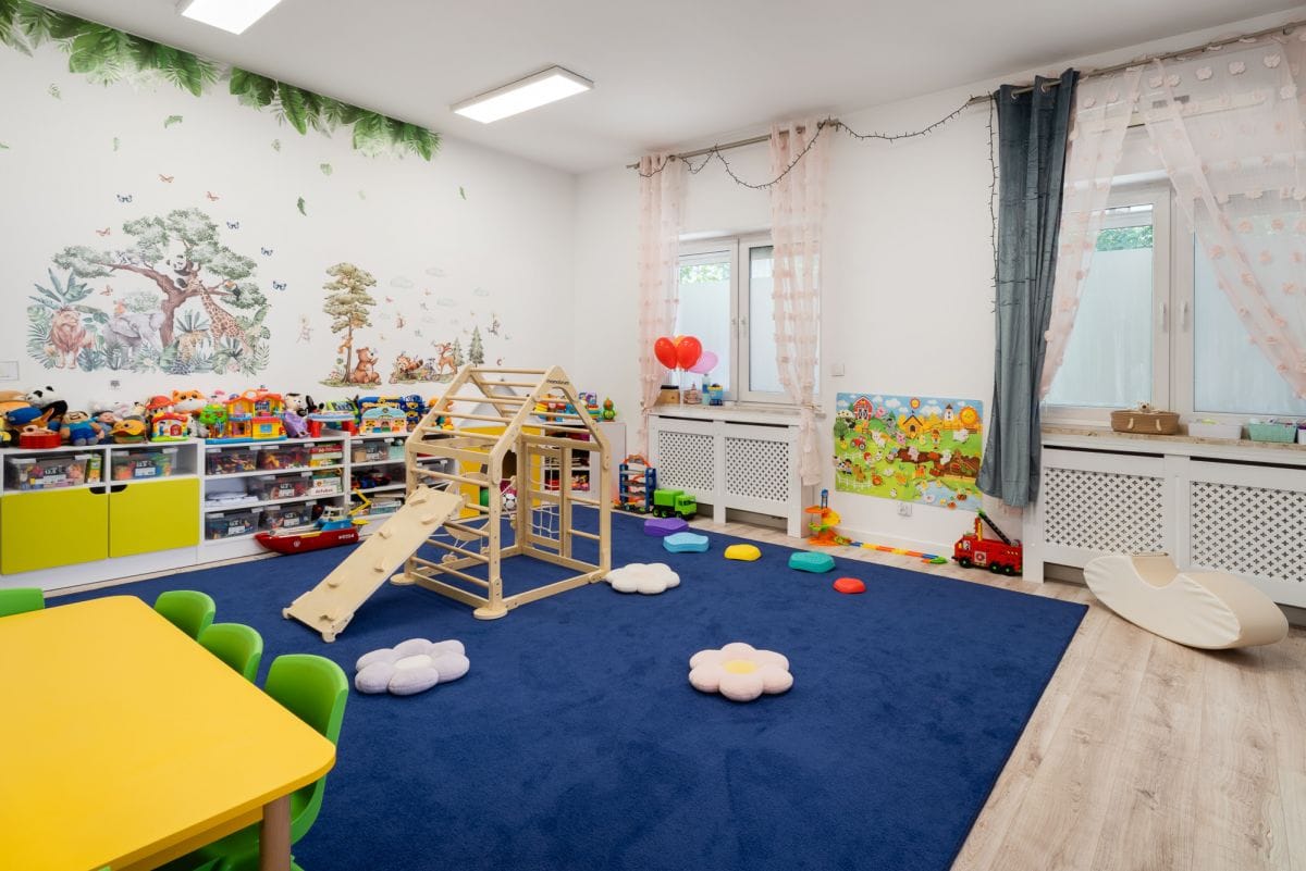 Lokal użytkowy  pokojowe na Sprzedaż