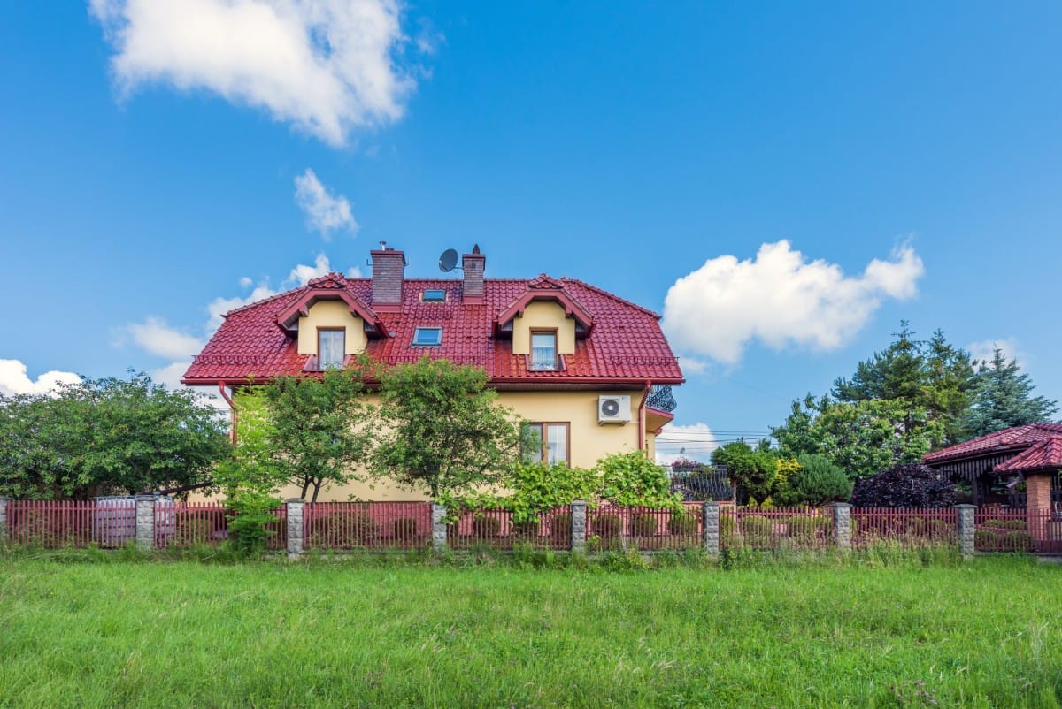 Dom 5 pokojowe na Sprzedaż