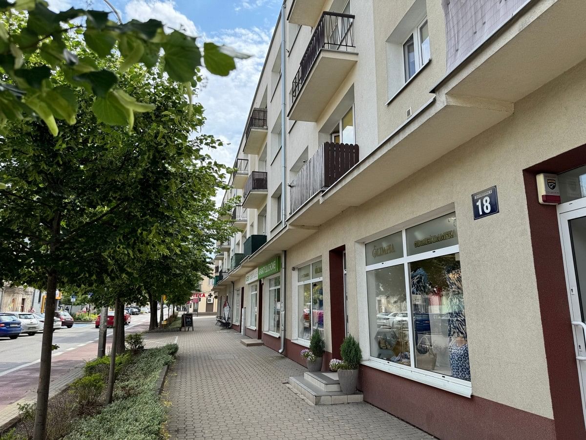 Lokal użytkowy  pokojowe na Sprzedaż