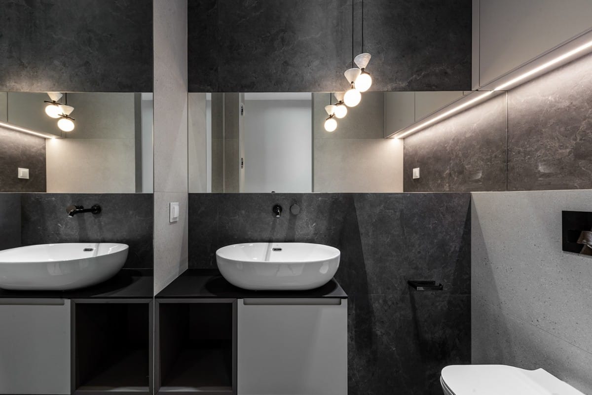 Mieszkanie 7 pokojowe na Sprzedaż