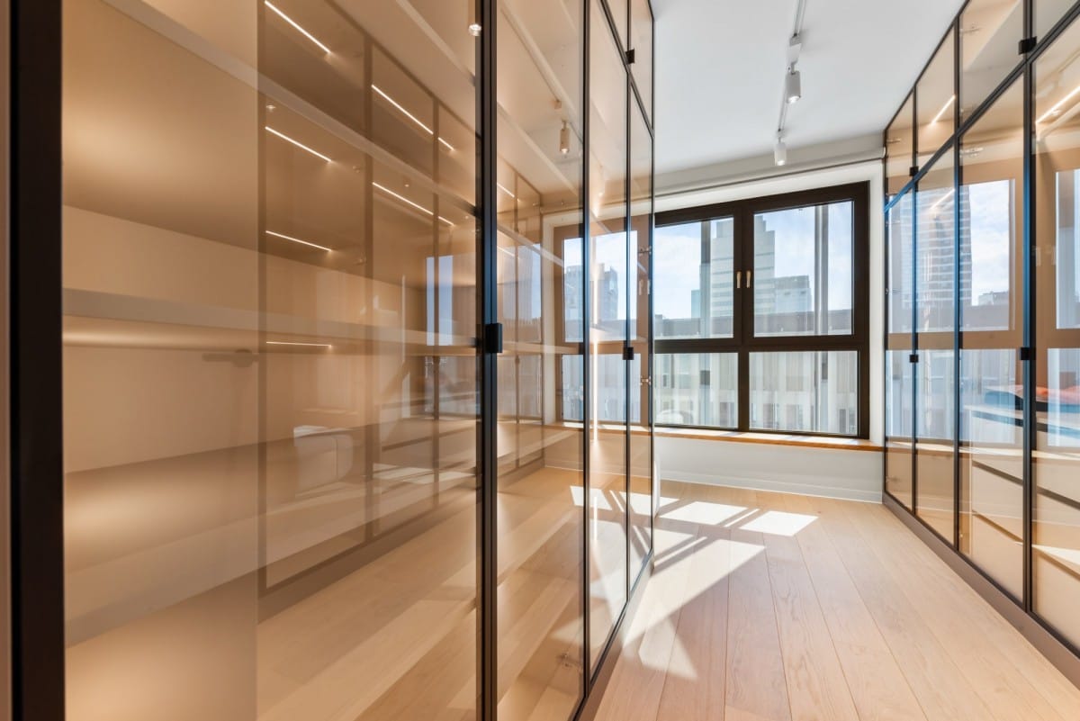 Mieszkanie 7 pokojowe na Sprzedaż