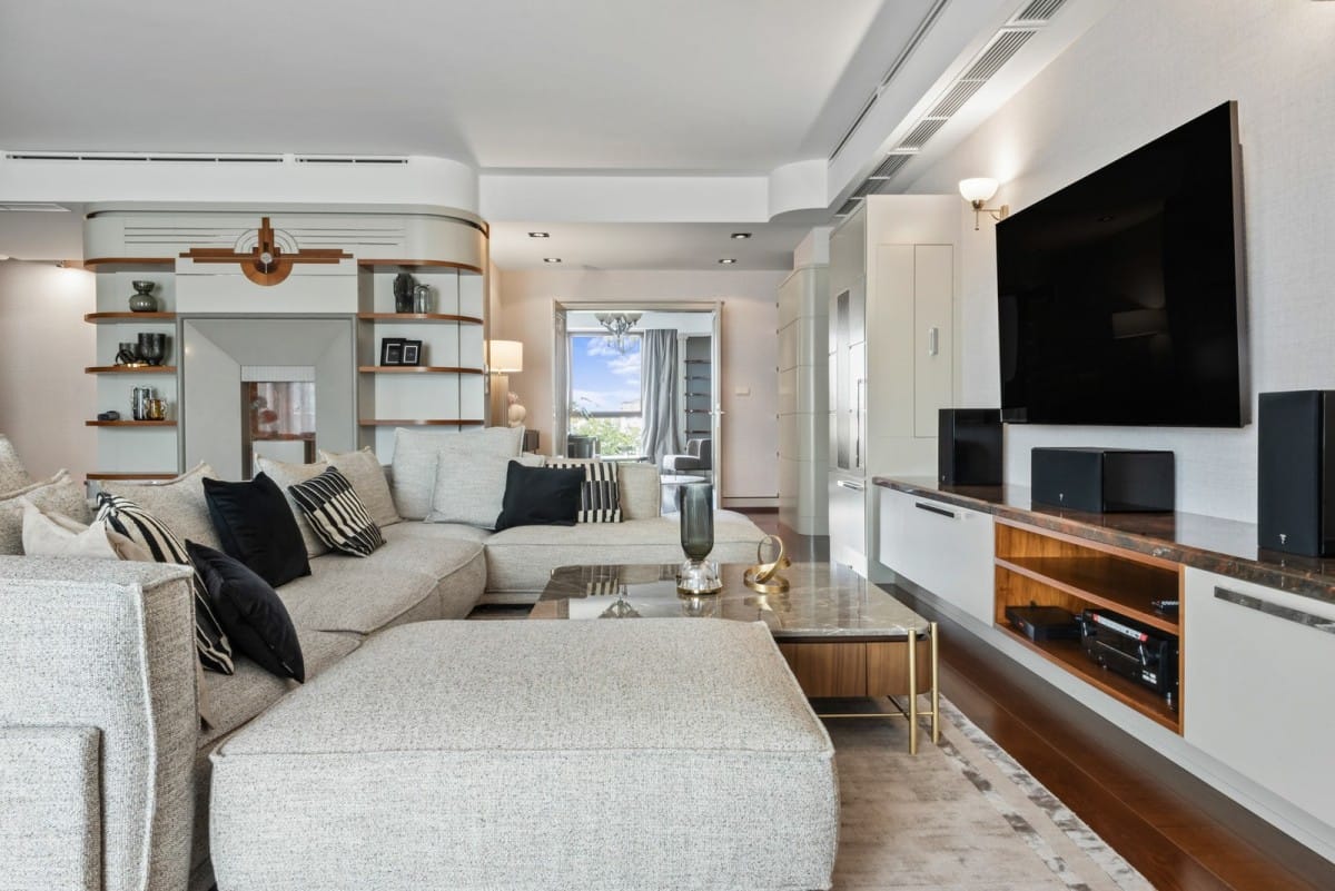 Mieszkanie 4 pokojowe na Sprzedaż