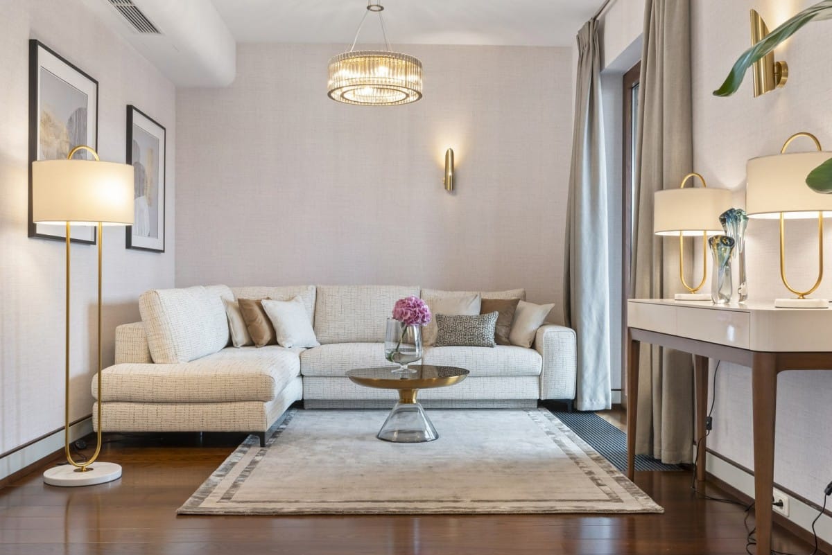 Mieszkanie 4 pokojowe na Sprzedaż