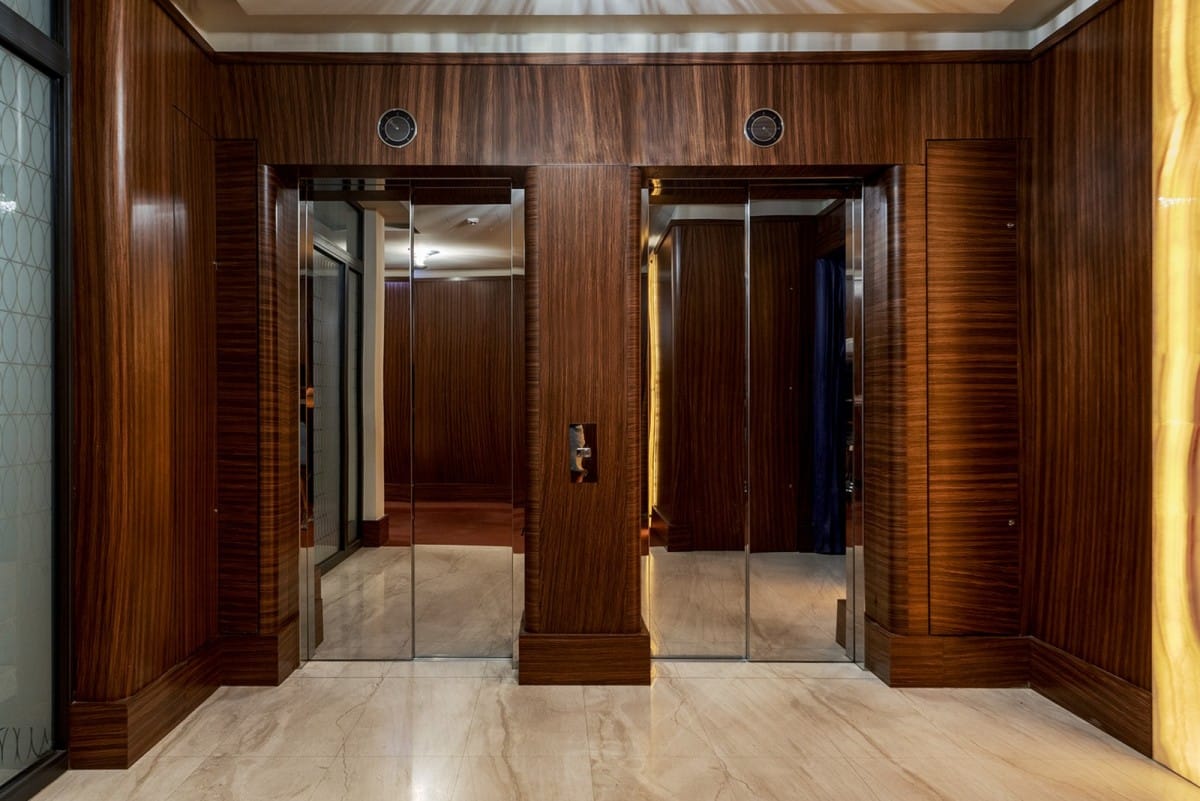 Mieszkanie 4 pokojowe na Sprzedaż