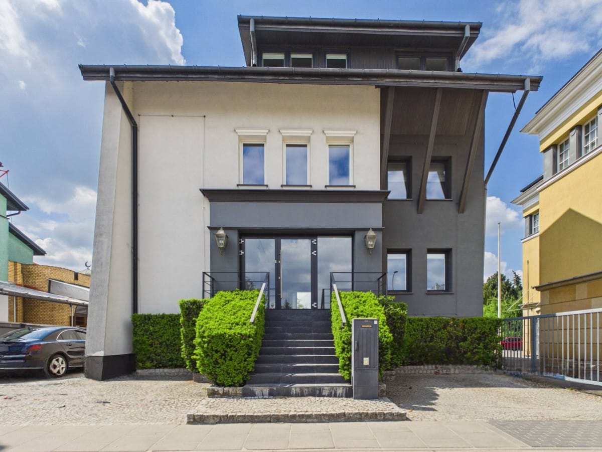 Lokal użytkowy  pokojowe na Wynajem
