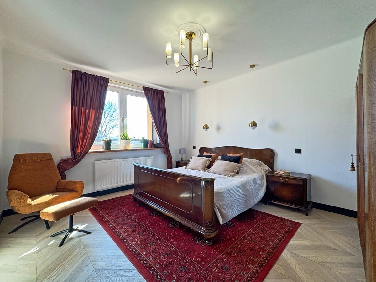 Dom 4 pokojowe na Sprzedaż