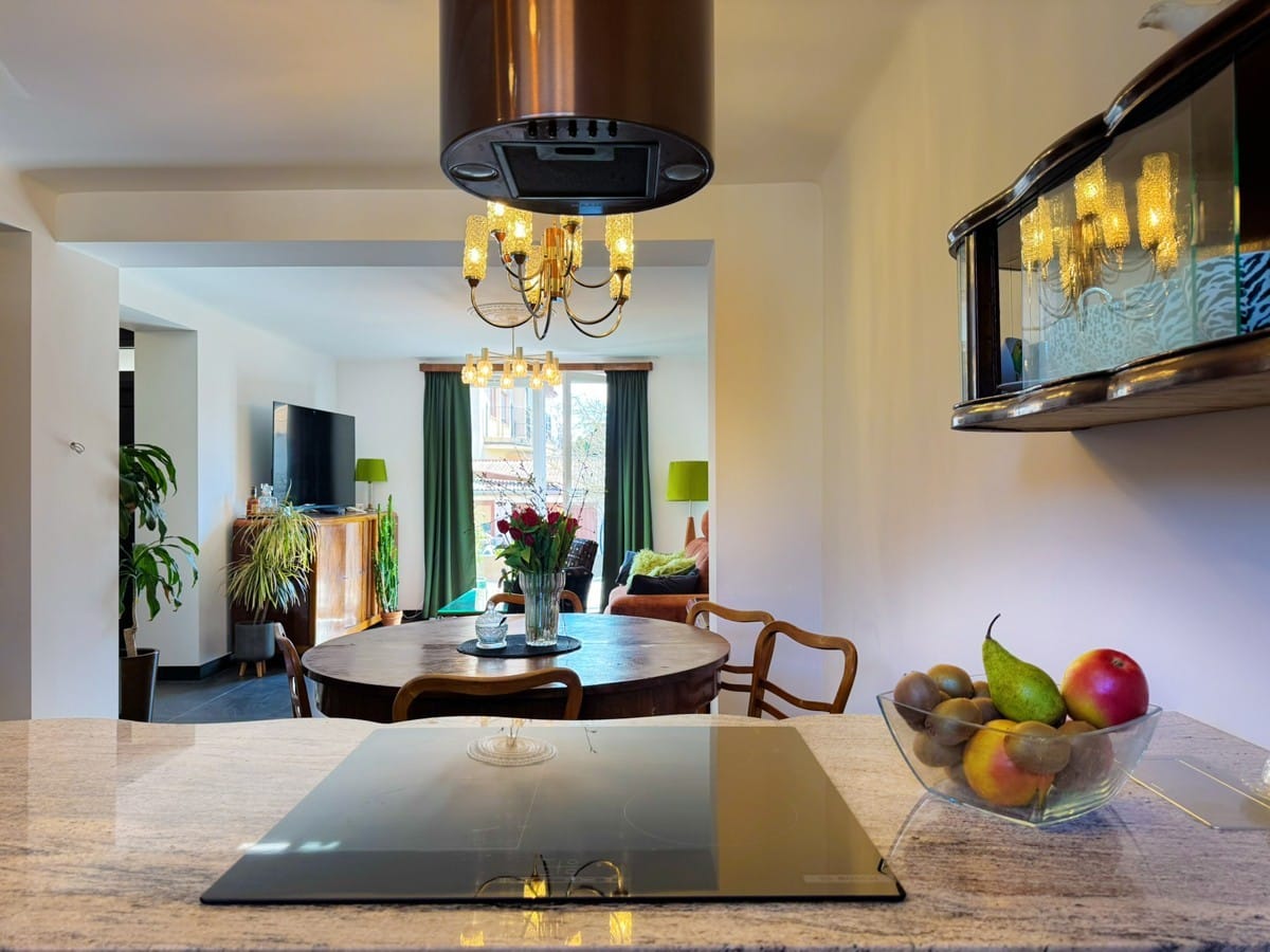 Dom 4 pokojowe na Sprzedaż