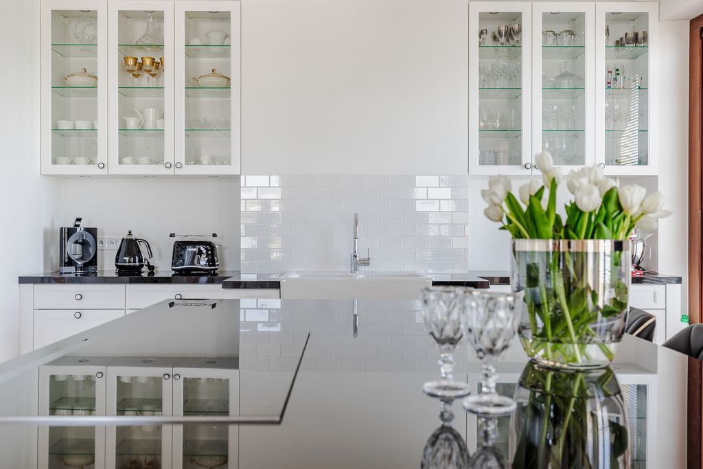 Mieszkanie 5 pokojowe na Sprzedaż