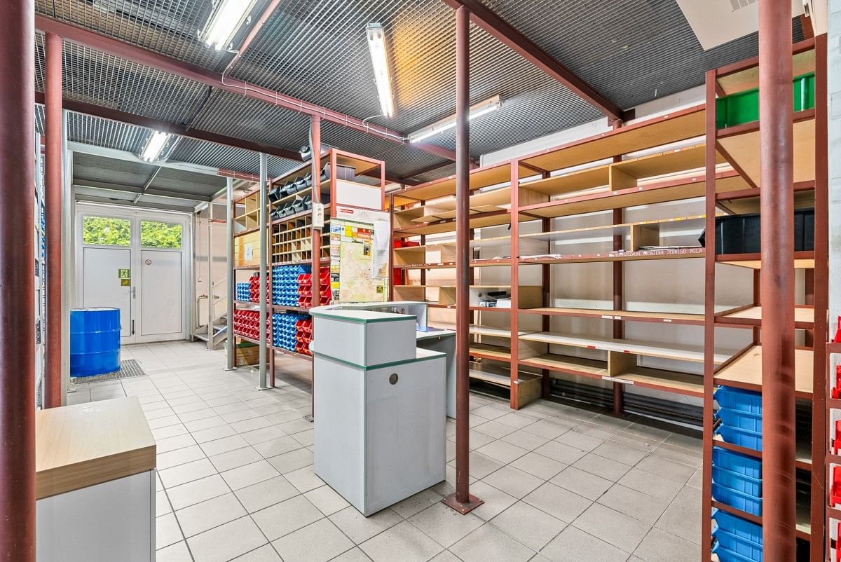 Lokal użytkowy  pokojowe na Sprzedaż