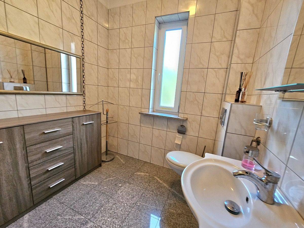 Lokal użytkowy  pokojowe na Sprzedaż