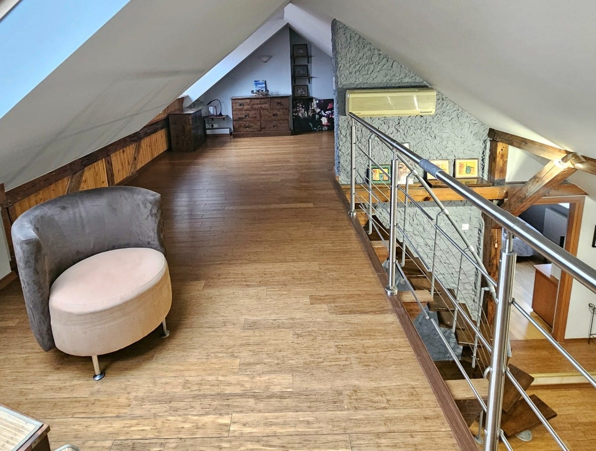 Mieszkanie 4 pokojowe na Sprzedaż