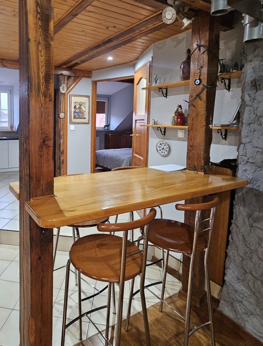 Mieszkanie 4 pokojowe na Sprzedaż