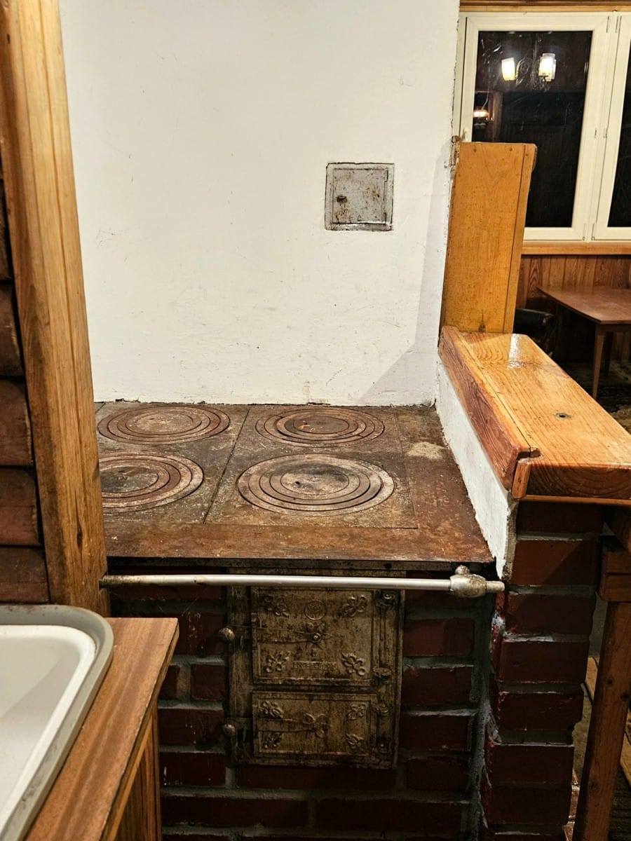 Dom 4 pokojowe na Sprzedaż