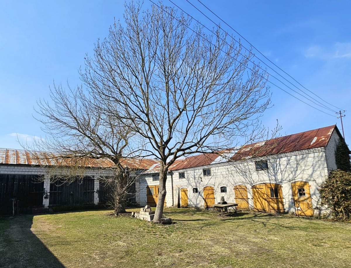 Dom  pokojowe na Sprzedaż