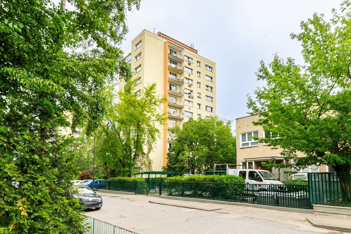 Mieszkanie 3 pokojowe na Sprzedaż