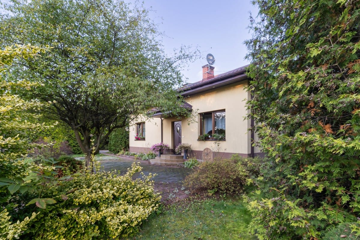 Dom 7 pokojowe na Sprzedaż