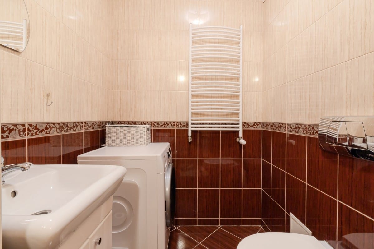 Dom 7 pokojowe na Sprzedaż