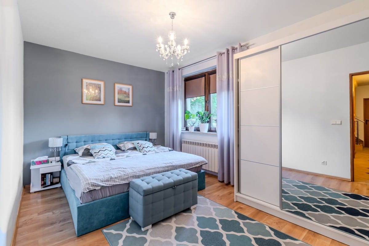 Dom 7 pokojowe na Sprzedaż