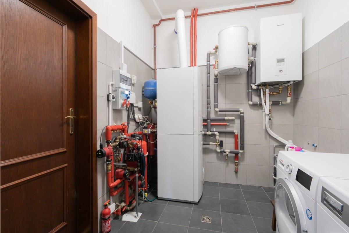 Dom 8 pokojowe na Sprzedaż