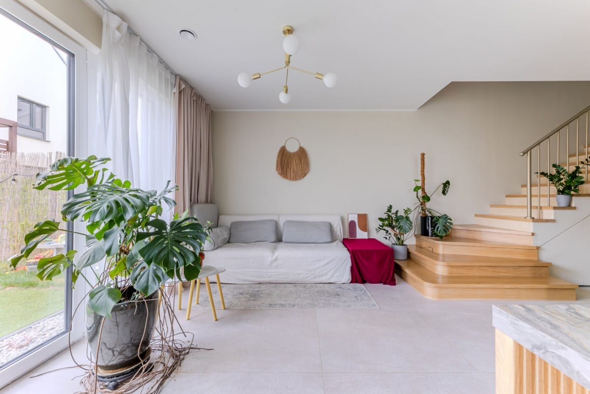 Dom 5 pokojowe na Sprzedaż