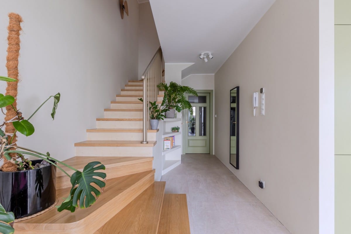 Dom 5 pokojowe na Sprzedaż