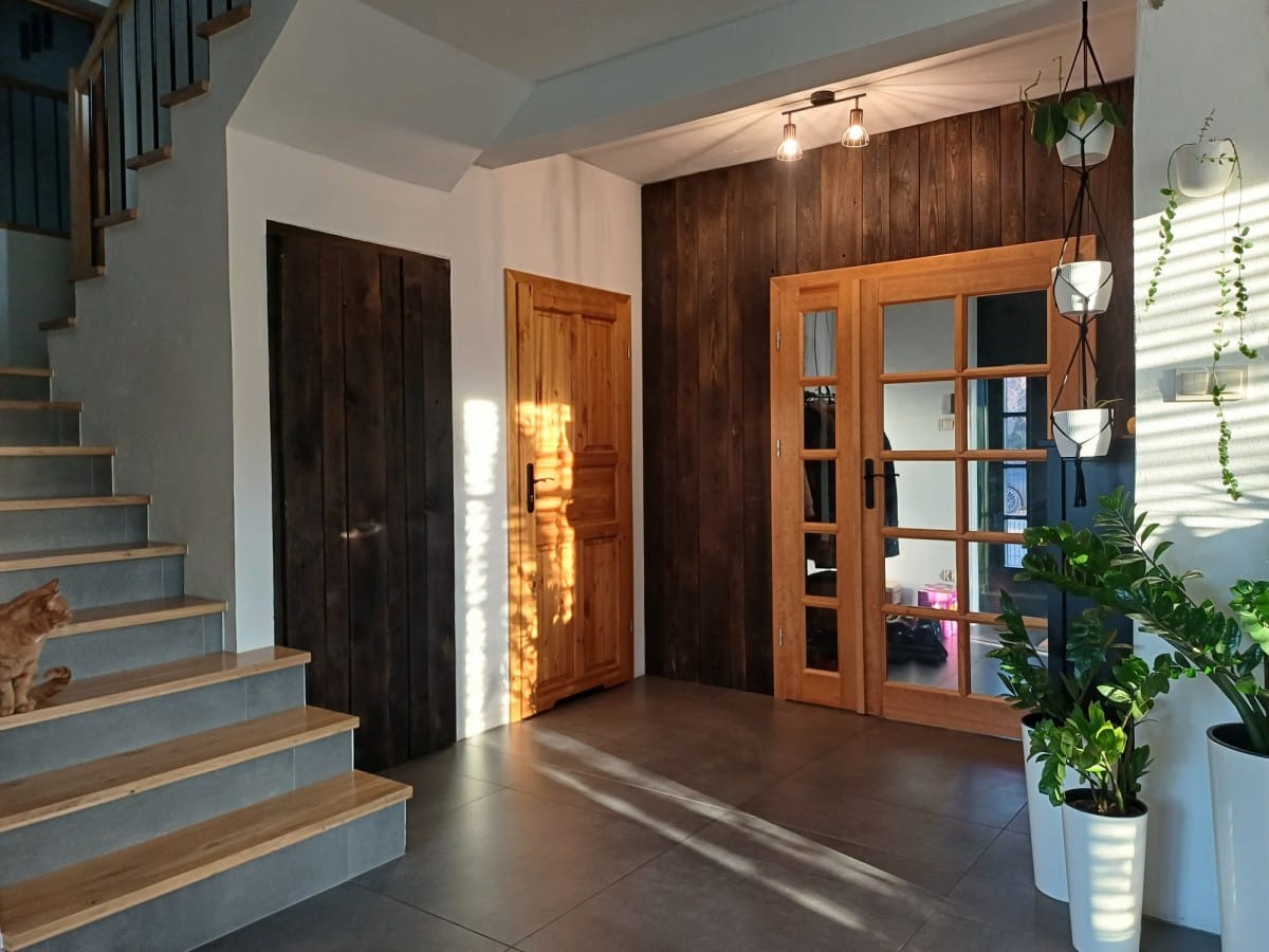 Dom 6 pokojowe na Sprzedaż