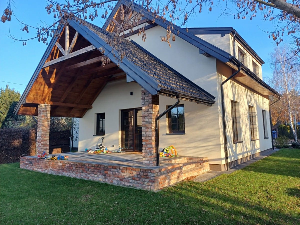 Dom 6 pokojowe na Sprzedaż