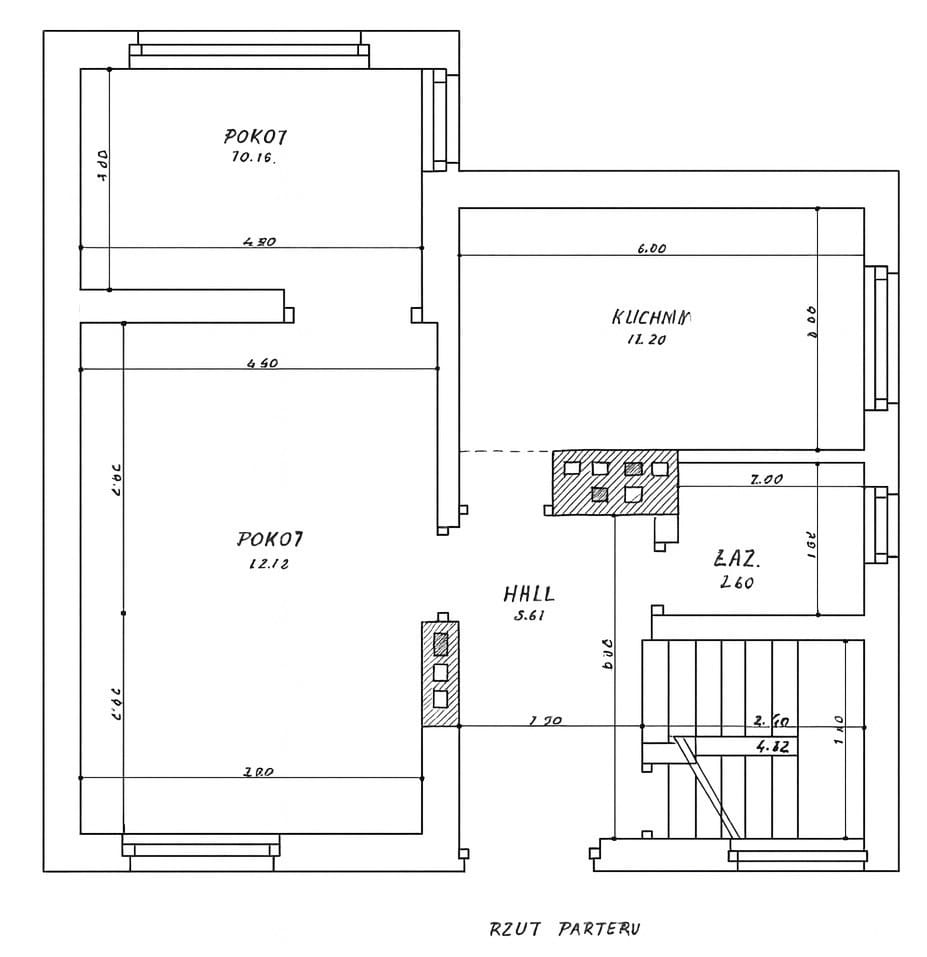Dom 8 pokojowe na Sprzedaż