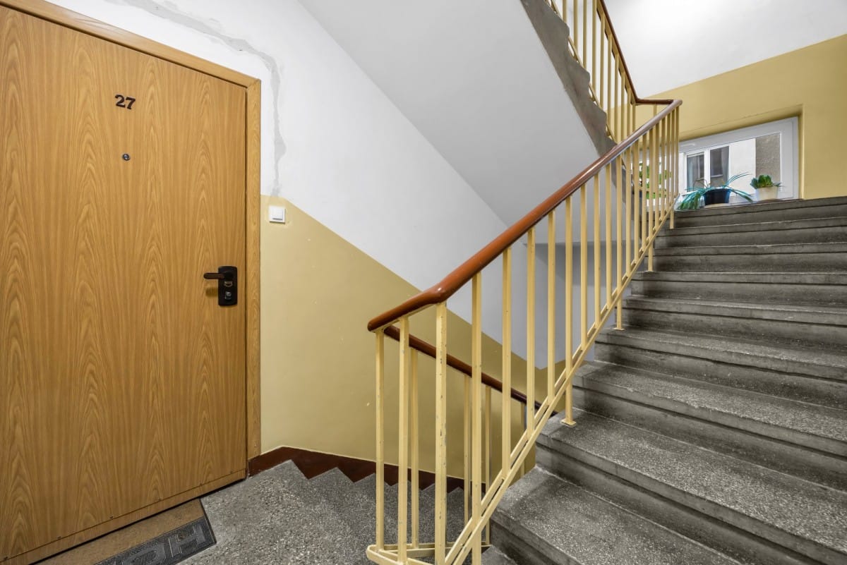 Mieszkanie 1 pokojowe na Sprzedaż