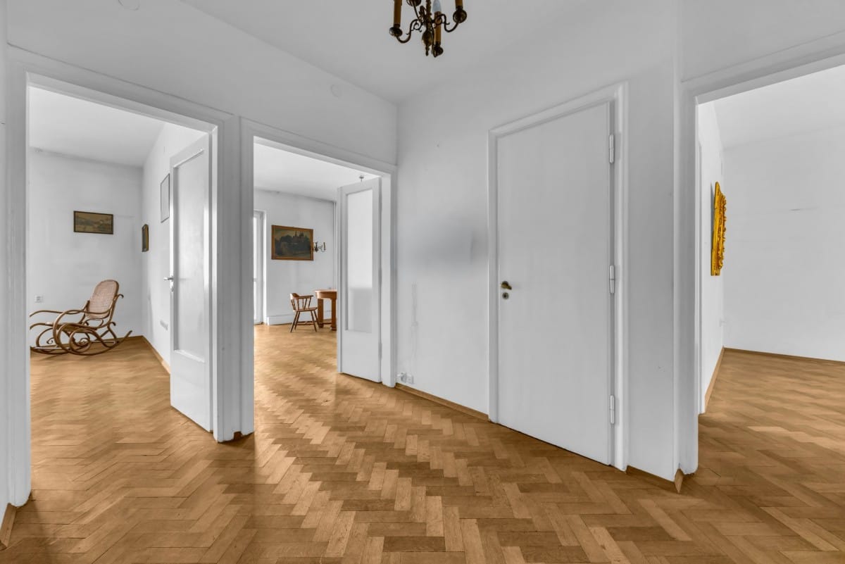 Mieszkanie 4 pokojowe na Sprzedaż