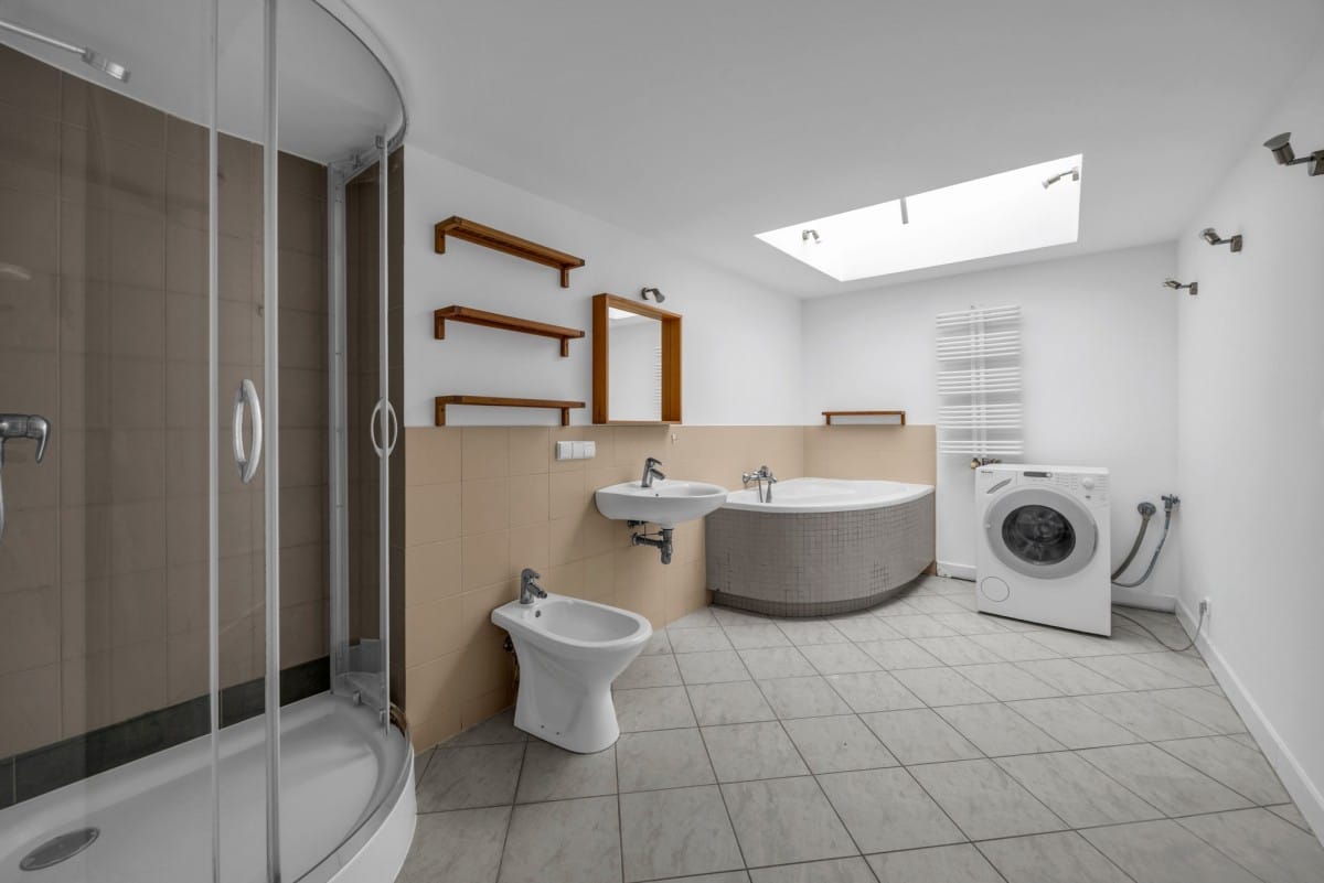 Mieszkanie 4 pokojowe na Sprzedaż