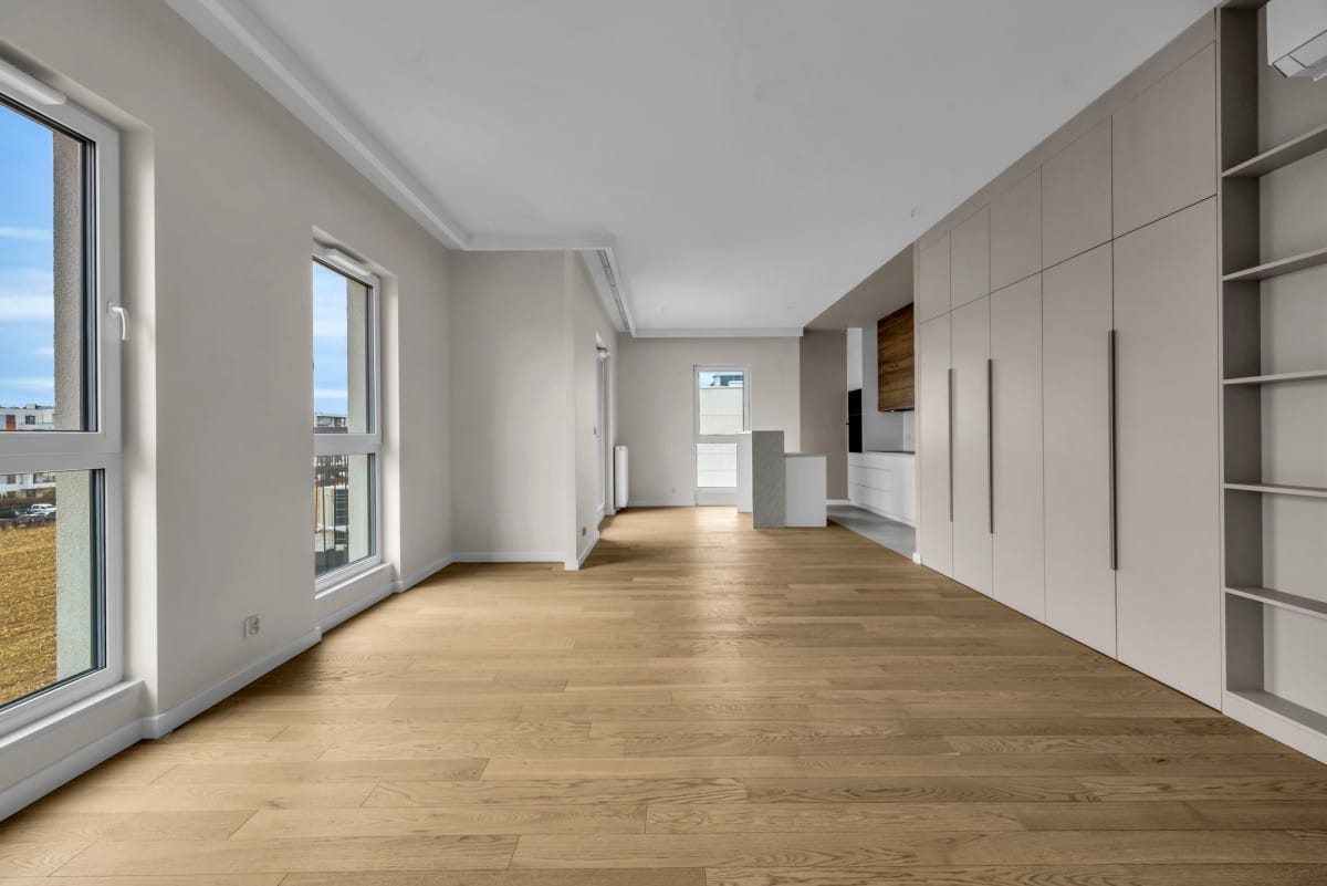 Mieszkanie 4 pokojowe na Sprzedaż