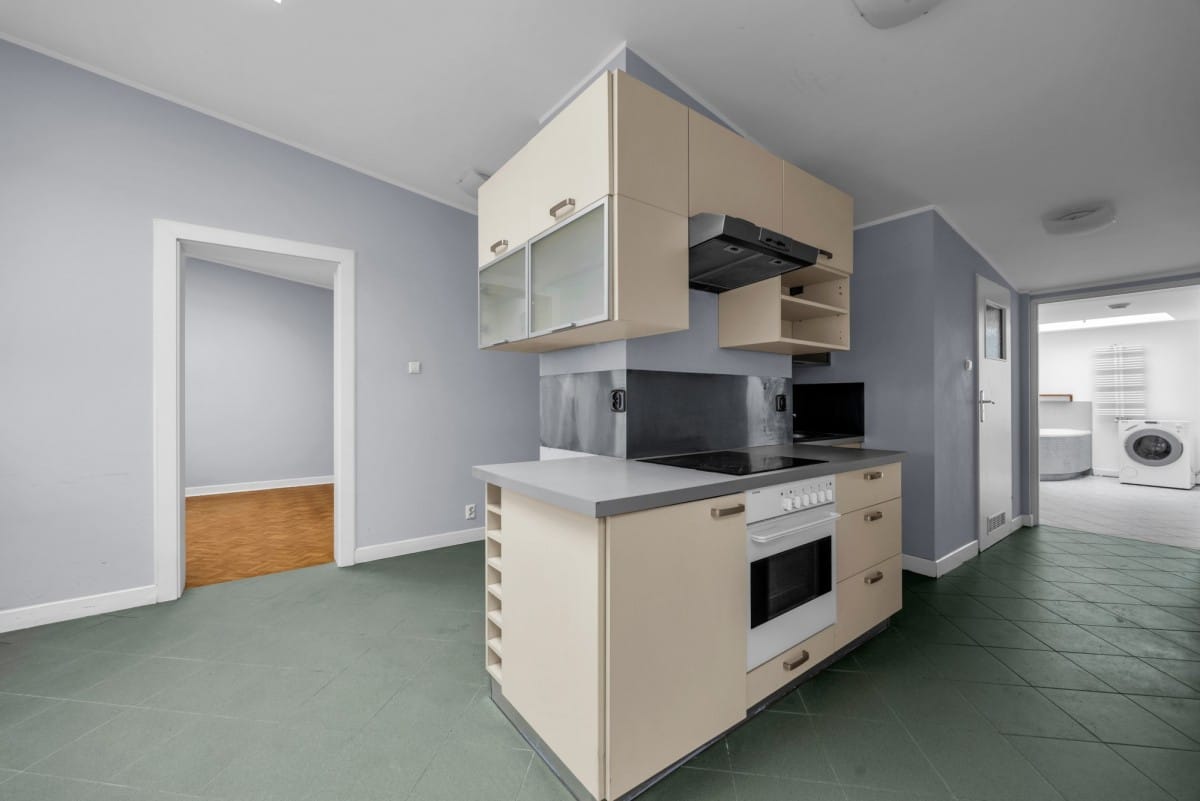 Mieszkanie 4 pokojowe na Sprzedaż