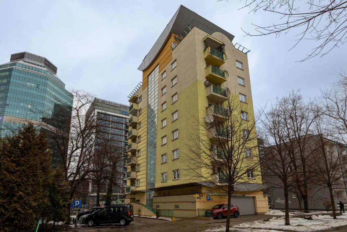 Mieszkanie 4 pokojowe na Sprzedaż