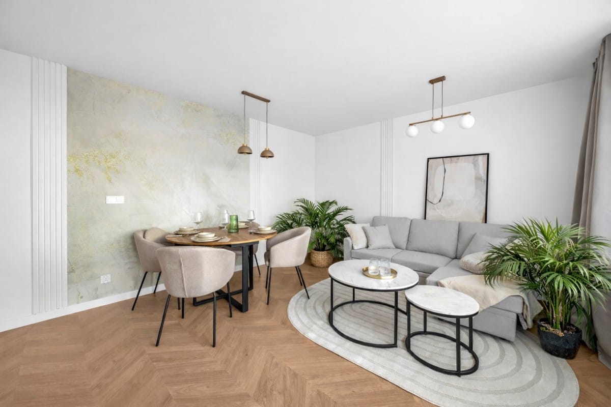 Mieszkanie 4 pokojowe na Sprzedaż