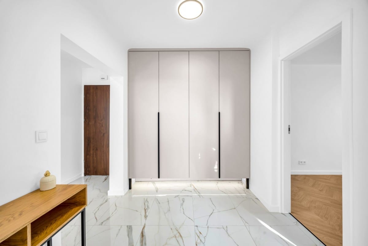 Mieszkanie 4 pokojowe na Sprzedaż