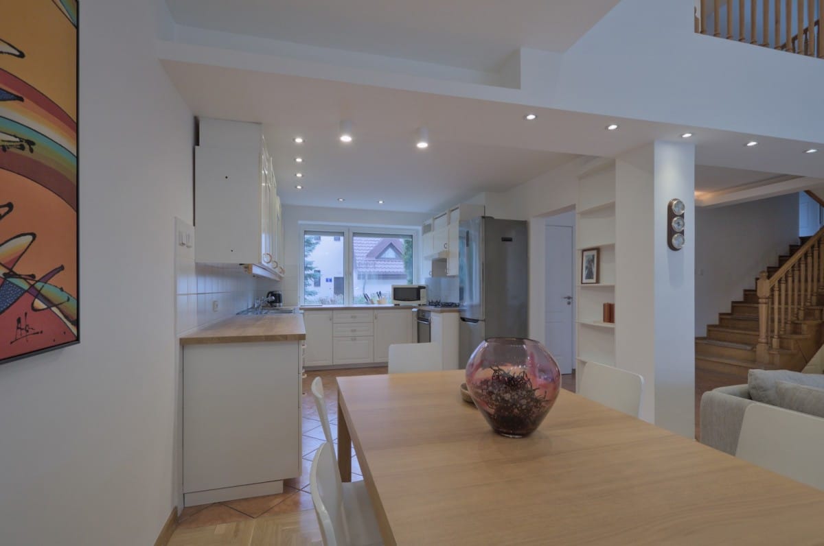 Dom 8 pokojowe na Wynajem