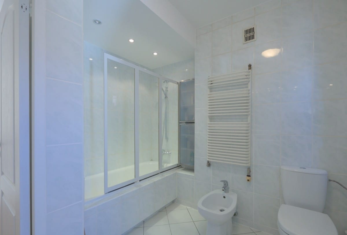 Dom 8 pokojowe na Wynajem