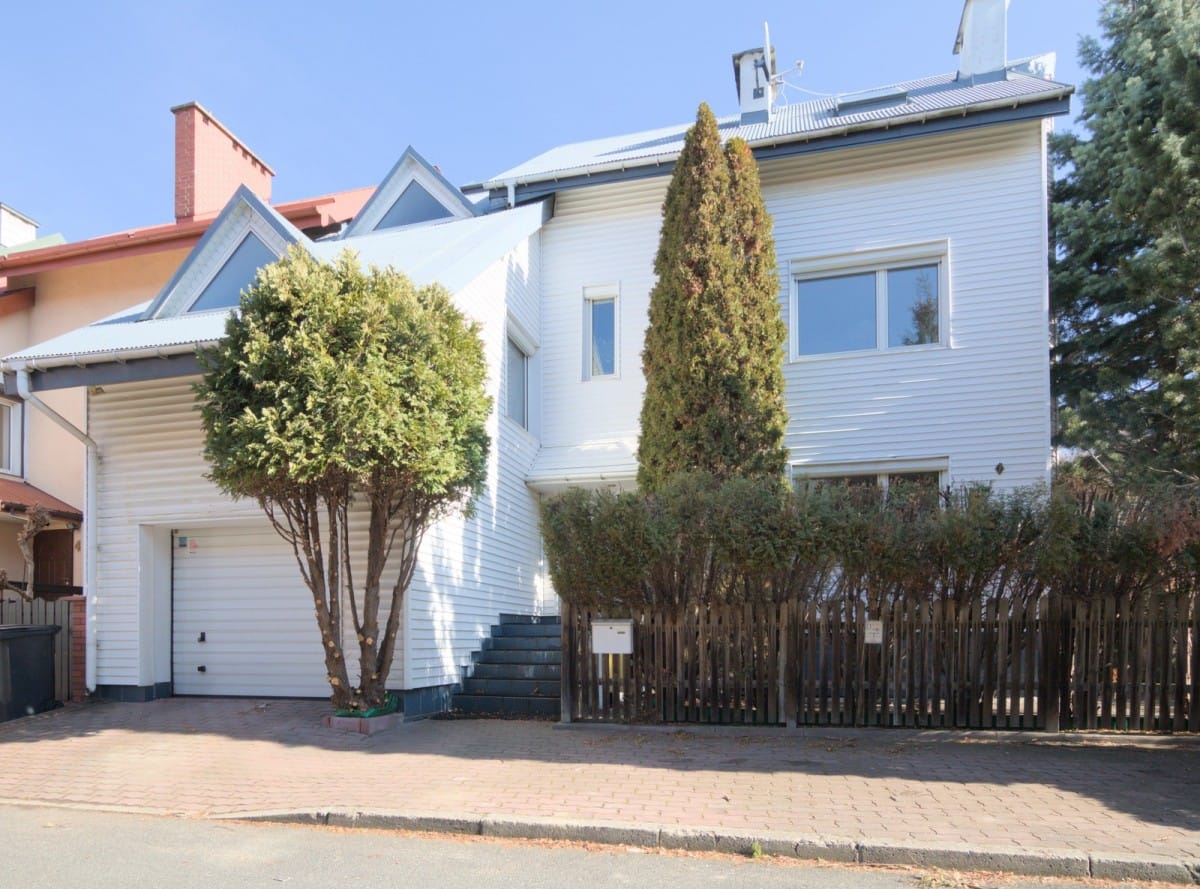 Dom 8 pokojowe na Wynajem