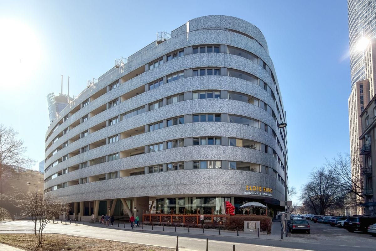 Mieszkanie 4 pokojowe na Sprzedaż