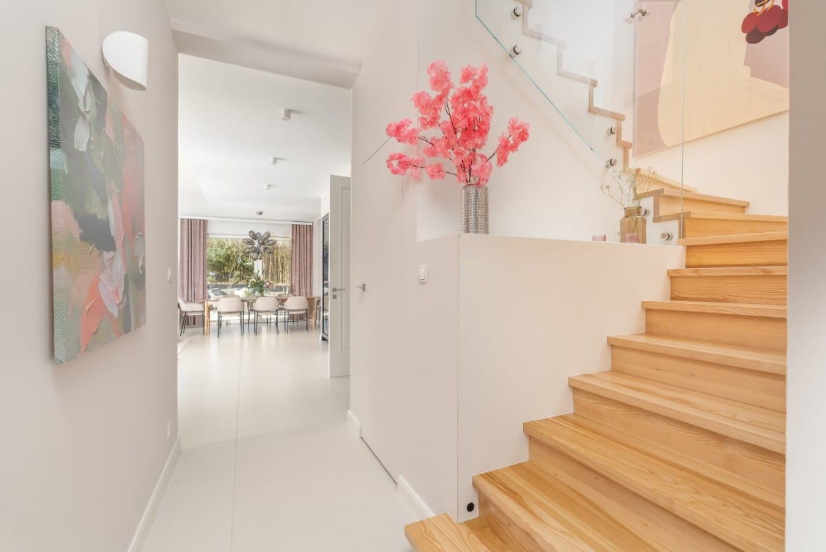 Dom 7 pokojowe na Sprzedaż